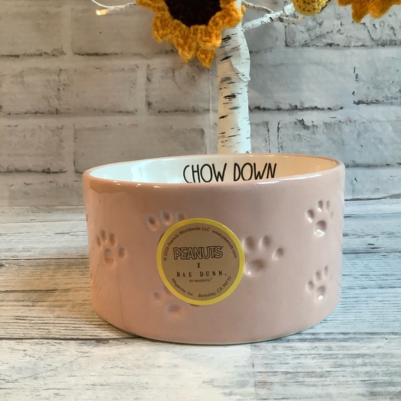 Rae Dunn Ceramic Chow Down Snoopy Pet Dish - Picture 2 of 6